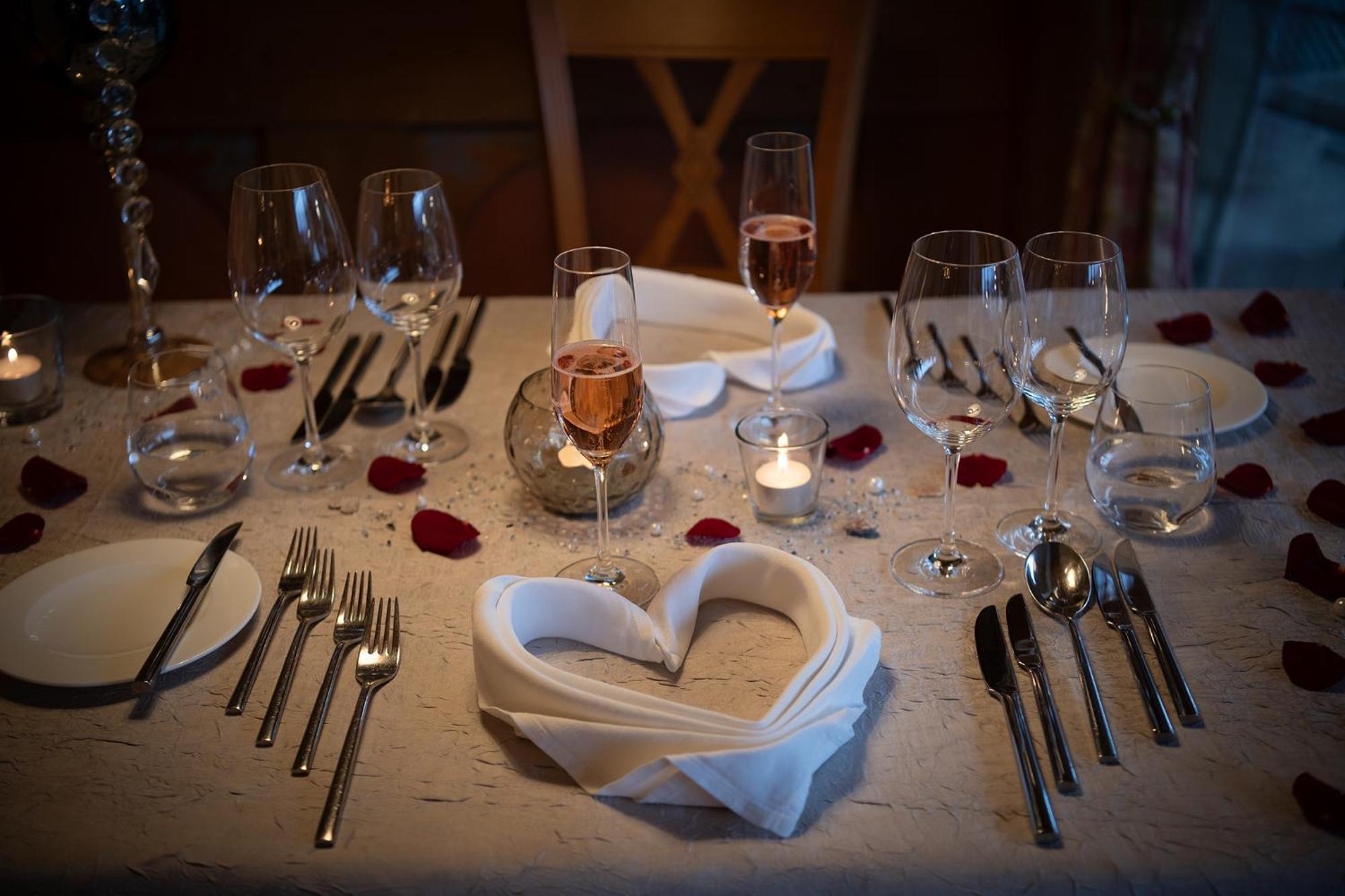 SALZANO Hotel - Spa - Restaurant Unterseen Bagian luar foto