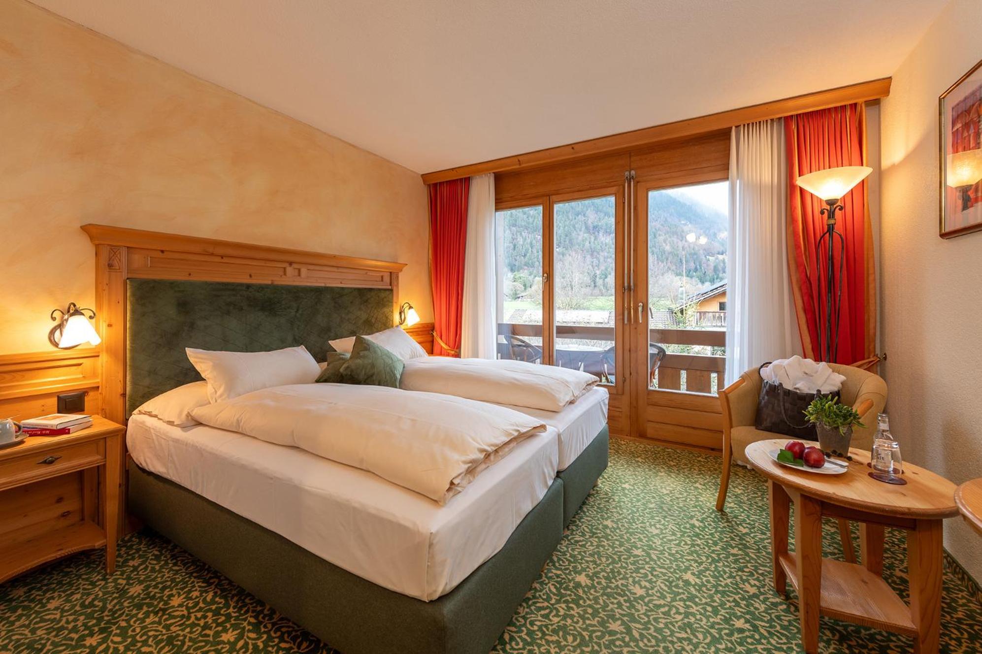 SALZANO Hotel - Spa - Restaurant Unterseen Bagian luar foto